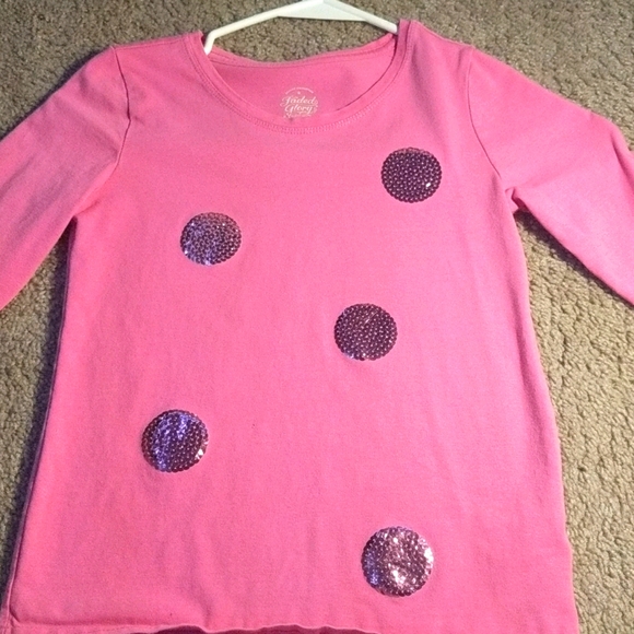 Shirt - Picture 1 of 3